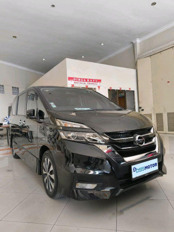Nissan Serena 2.0L HWS Automatic 2023