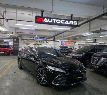 Toyota Camry 2.5L Hybrid Automatic 2022
