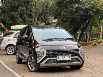 Hyundai Stargazer 1.5L Prime AT Capt. Seat Automatic 2023