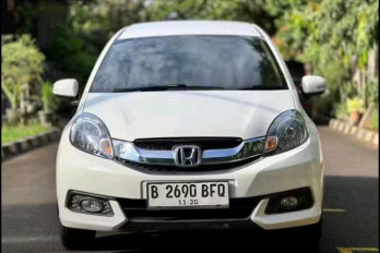 Honda Mobilio 1.5L E Automatic 2015
