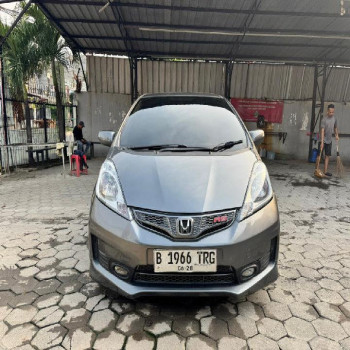 Honda Jazz 1.5L RS Automatic 2013