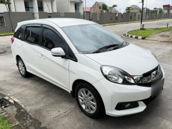 Honda Mobilio 1.5L E Automatic 2015