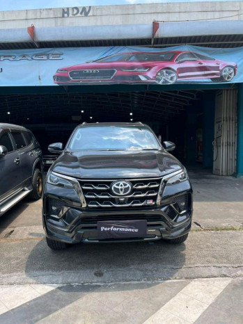 Toyota Fortuner 2.8L VRZ 4x2 Diesel Automatic 2024