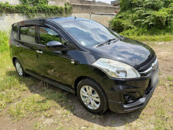 Suzuki Ertiga 1.5L GL Manual 2015