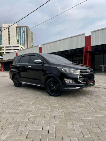 Toyota Innova 2.4L Q Venturer Diesel Automatic 2017