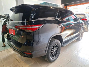 Toyota Fortuner 2.8L GR Sport 4x2 Automatic 2022