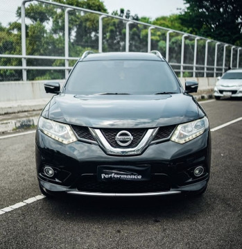 Nissan X-Trail 2.5L Automatic 2016