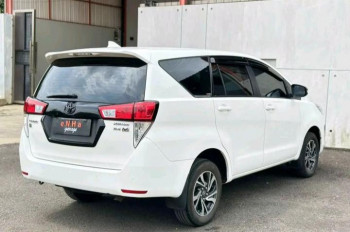 Toyota Innova 2.4L V Diesel Automatic 2020