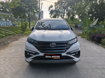 Toyota Rush 1.5L GR Sport Automatic 2022