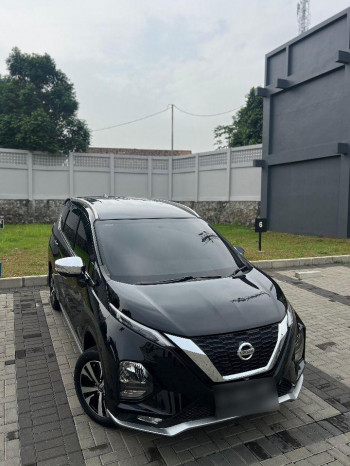 Nissan Grand Livina 1.5L VL Automatic 2021