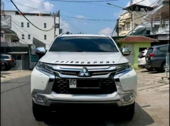Mitsubishi Pajero Sport 2.4L Dakar 4x2 Automatic 2017