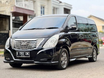 Hyundai H-1 2.4L XG Bensin Automatic 2016