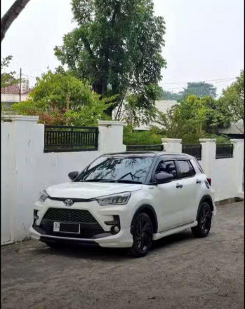 Toyota Raize 1.0L GR Sport TT Automatic 2021