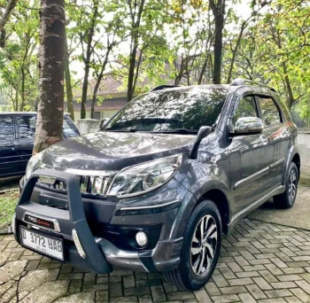 Toyota Rush 1.5L TRD  Manual 2016