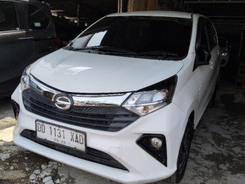 Daihatsu Sigra 1.2L R Manual 2022