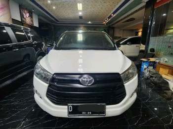 Toyota Innova 2.4L G Diesel Automatic 2016