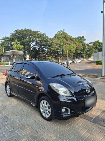 Toyota Yaris 1.5L S Automatic 2013