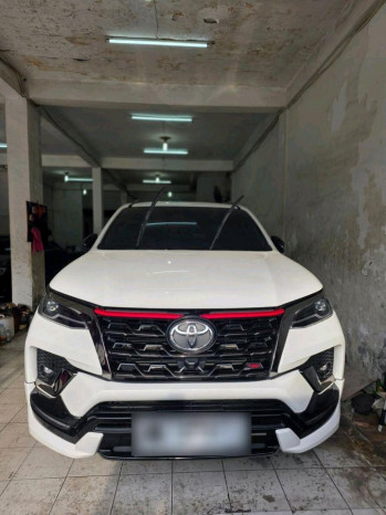 Toyota Fortuner 2.4L VRZ TRD Diesel Automatic 2021