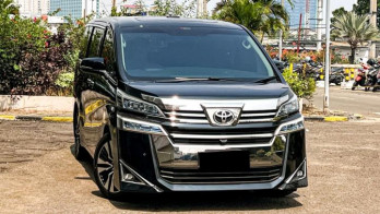 Toyota Vellfire 2.5L G Automatic 2019