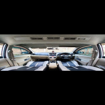 Daihatsu Xenia 1.3L R STD Manual 2015