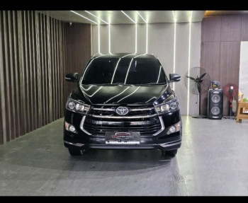 Toyota Innova 2.0L Q Venturer Bensin Manual 2017