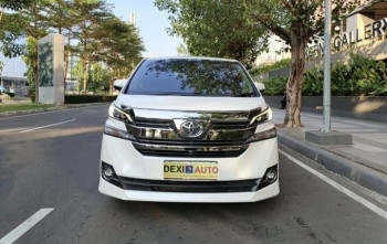 Toyota Alphard 2.4L G Automatic 2017
