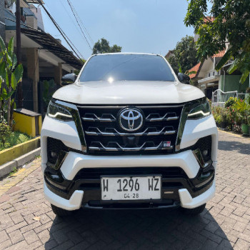 Toyota Fortuner 2.8L VRZ 4x2 Diesel Automatic 2023
