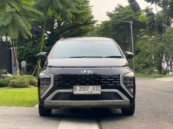 Hyundai Stargazer 1.5L Prime AT Capt. Seat Automatic 2018