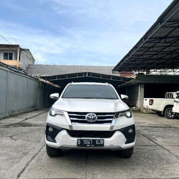 Toyota Fortuner 2.4L VRZ Diesel Automatic 2016
