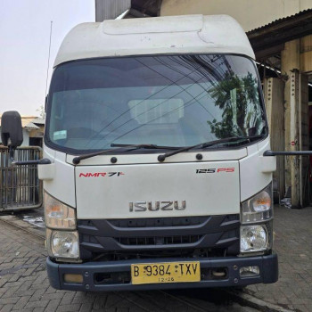 Isuzu ELF NMR Manual 2021