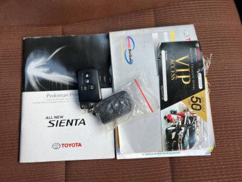 Toyota Sienta 1.5L V Automatic 2018