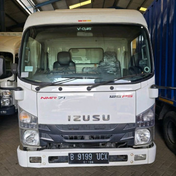 Isuzu ELF NMR Manual 2020