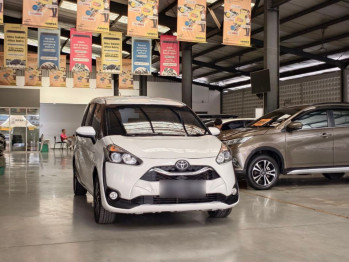 Toyota Sienta 1.5L V Automatic 2021