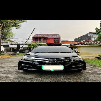 Daihatsu Xenia 1.3L R DLX Automatic 2018