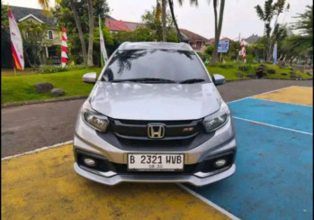 Honda Mobilio 1.5L RS Automatic 2017