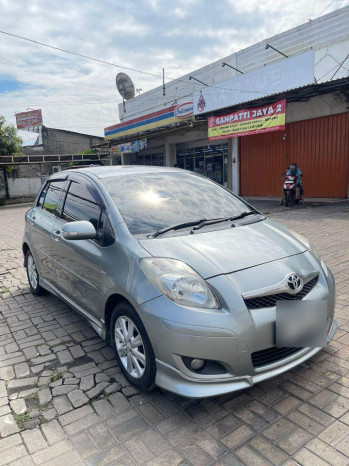 Toyota Yaris 1.5L S Automatic 2010