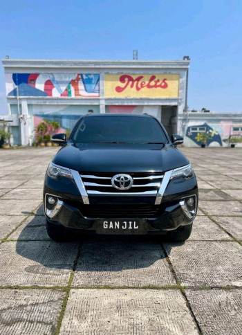 Toyota Fortuner 2.4L VRZ Diesel Automatic 2016