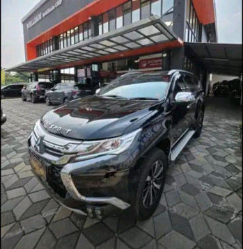 Mitsubishi Pajero Sport 2.4L Dakar 4x2 Automatic 2022