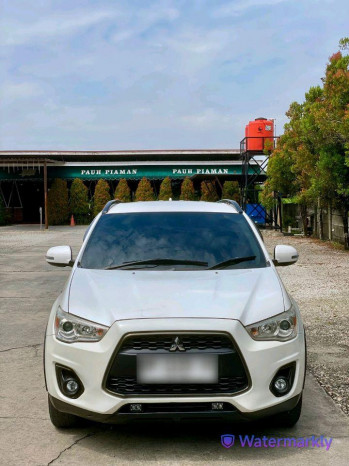 Mitsubishi Outlander 2.0L GLX Manual 2014