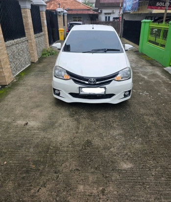Toyota Vios 1.5L G Manual 2015
