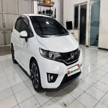 Honda Jazz 1.5L RS Automatic 2017
