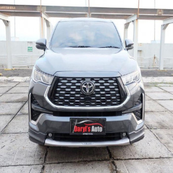 Toyota Innova 2.0L Q HV  Modellista Zenix Automatic 2024