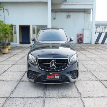 Mercedes-Benz E-Class E300 Automatic 2018