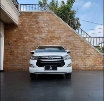 Toyota Innova 2.0L V Bensin Automatic 2015