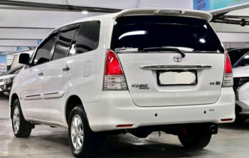 Toyota Innova 2.5L G Diesel Automatic 2010