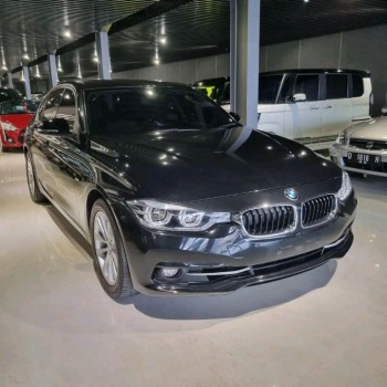 BMW Serie 3 F30 320i Sport Automatic 2016