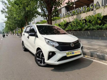 Daihatsu Sigra 1.2L R Automatic 2022