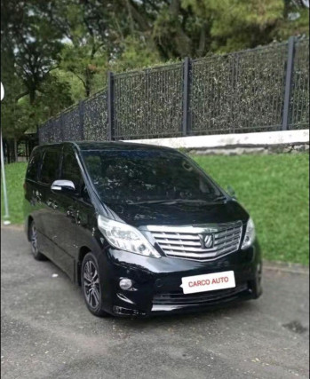 Toyota Alphard 2.4L S Automatic 2010