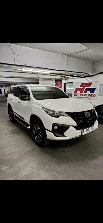 Toyota Fortuner 2.4L VRZ TRD Diesel Automatic 2017