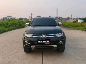 Mitsubishi Pajero Sport 2.4L Dakar 4x4 Automatic 2014